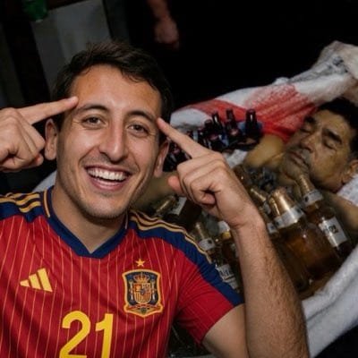 eltruquillo33's tweet photo. @cnpanzani @fedeacosta23 Que fútbol ves tú? Jajajajajaja https://t.co/npvNAR4gdE