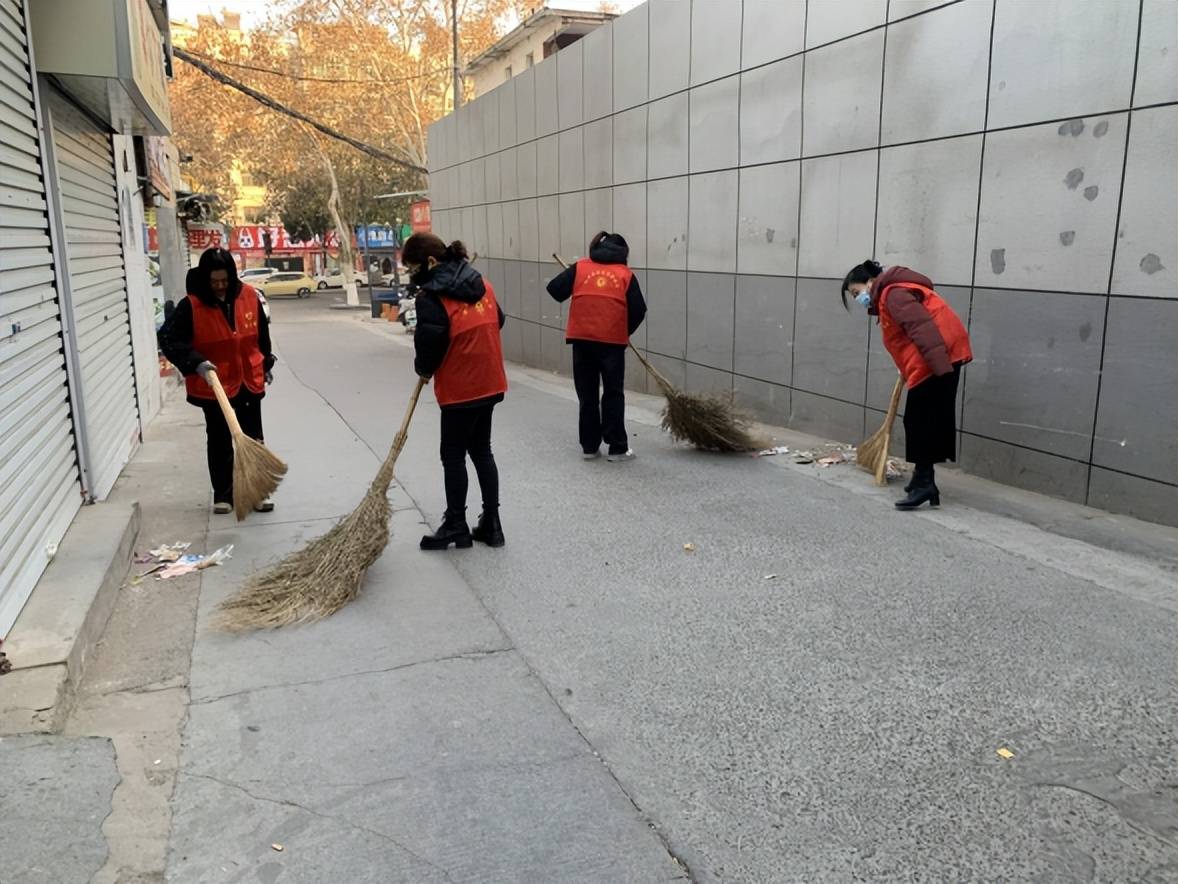 SachaPries's tweet photo. [Join our neighborhood cleanup this Saturday 9AM at Central Park! Grab gloves u0026 a friend—fresh air, good vibes, and a cleaner community await. See you there!]， https://t.co/UM97Z1V3T8