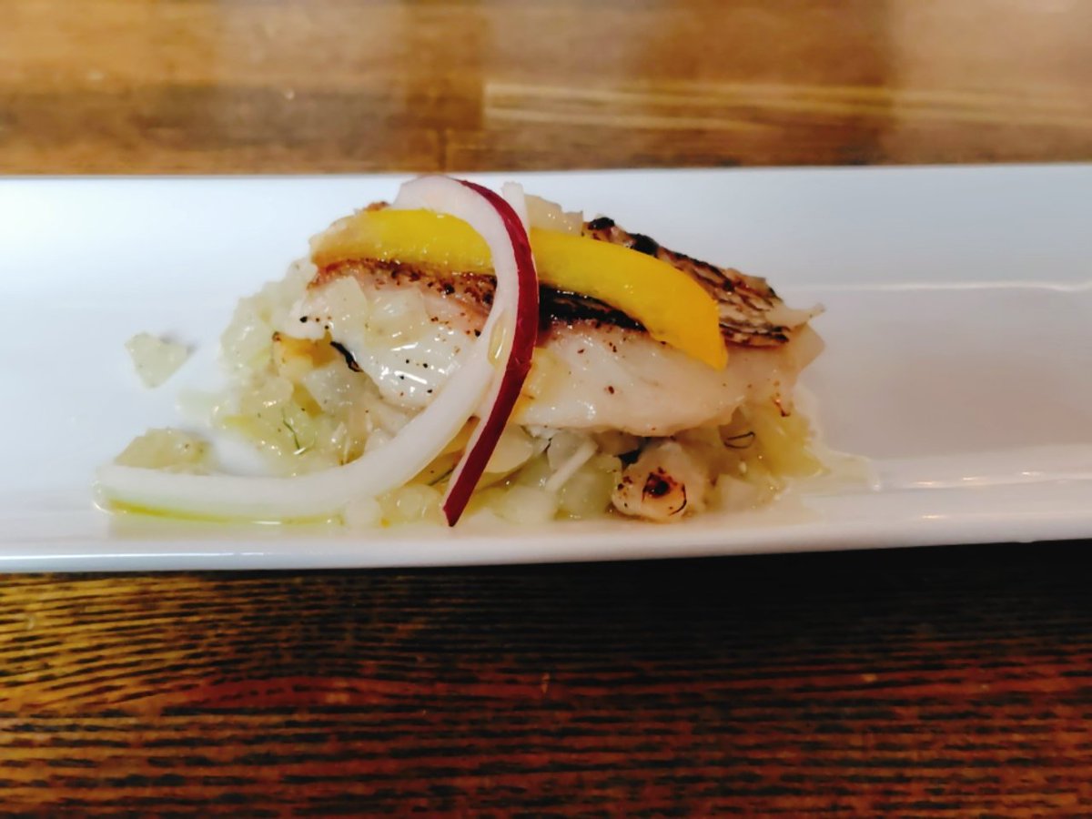 harry_kunitachi's tweet photo. 西国立のギリシャ料理店、シュポールに行って来ました。

お店のご厚意でプチコースを出していただきました。
ちょっとづついろんなお料理を楽しめたので大喜びでした。 https://t.co/z8QiJFRP2n