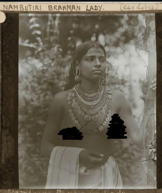 puresenga's tweet photo. @NigmaRahul abe ponge vapas padh upar mene jo likha, im not sc or bamar, hamare to lun ke neeche rehete thee tum baman hamare kingdome me😂😂

aur bamani ko ese rakhte thee hum👇 https://t.co/A4k1GX3QdS