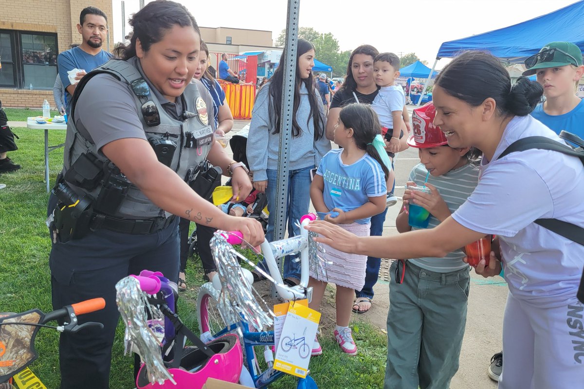 FortLuptonPD's tweet photo. Thank you to everyone that came out to National night Out last night! It was fun seeing the community come together in a fun and safe environment. 

Thank you to the community members, volunteers, and sponsors that made this event possible! https://t.co/JVwxwUY3mT