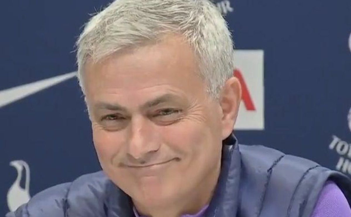 SamhbkHQ's tweet photo. @ChampionsLeague Admin… you’ve been waiting two years to post Bruno again, haven’t you? 😂🔴 https://t.co/1DlnhSqIvc