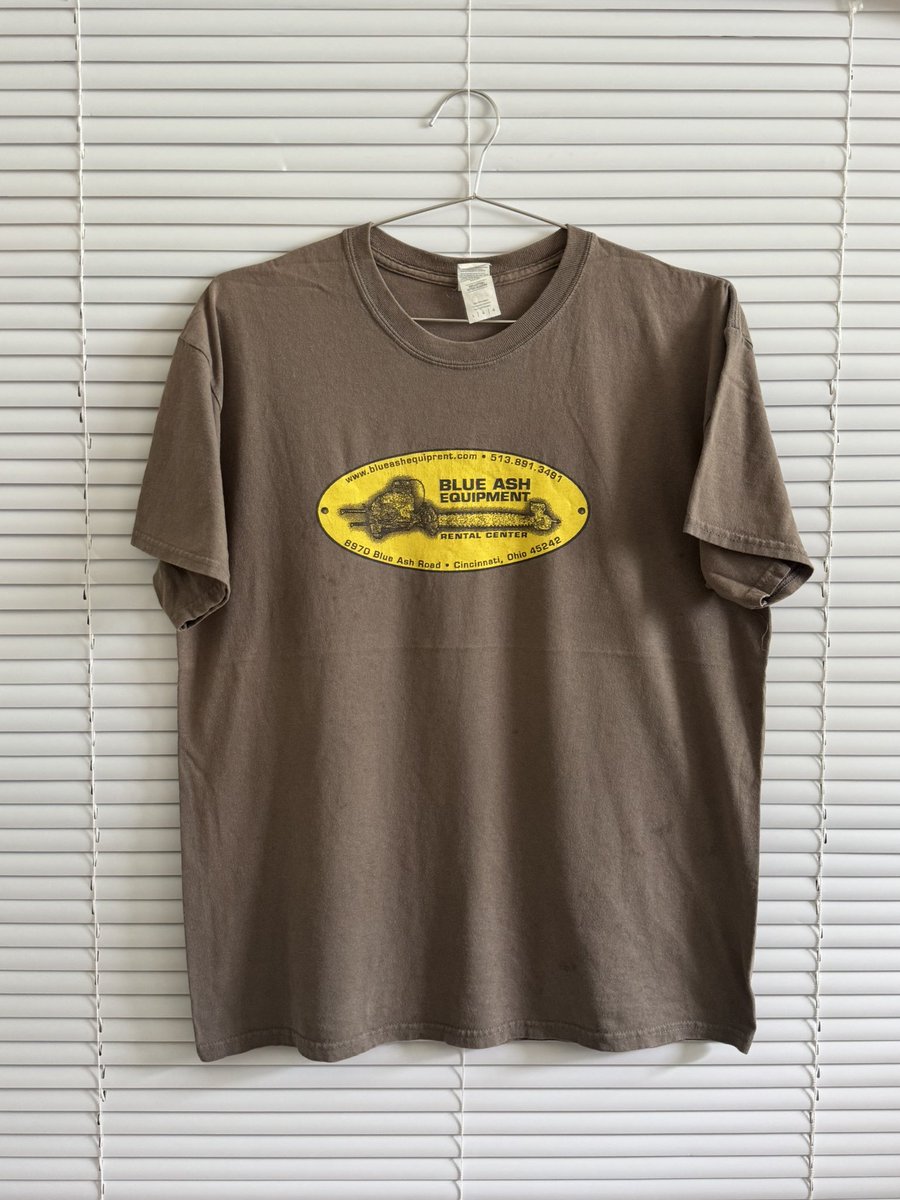 slilthiiii's tweet photo. เสื้อยืดมือสอง
Size L
Price 80
🚚Price35
💐4ตัวขึ้นไปส่งฟรี
@Line bio(ไบโอ)
#เสื้อผ้ามือ2 #เสื้อผ้ามือสองสภาพดี #เสื้อผ้ามือสองราคาถูก #เสื้อผ้ามือสอง #ส่งต่อเสื้อผ้ามือสองราคาถูก #โล๊ะตู้เสื้อผ้า #feelfreebkk #cintage #ส่งต่อstylist #เสื้อผ้าสาวอวบ #ส่งต่อ  #เสื้อ #hirunkit_ https://t.co/0rHvjwdiPY