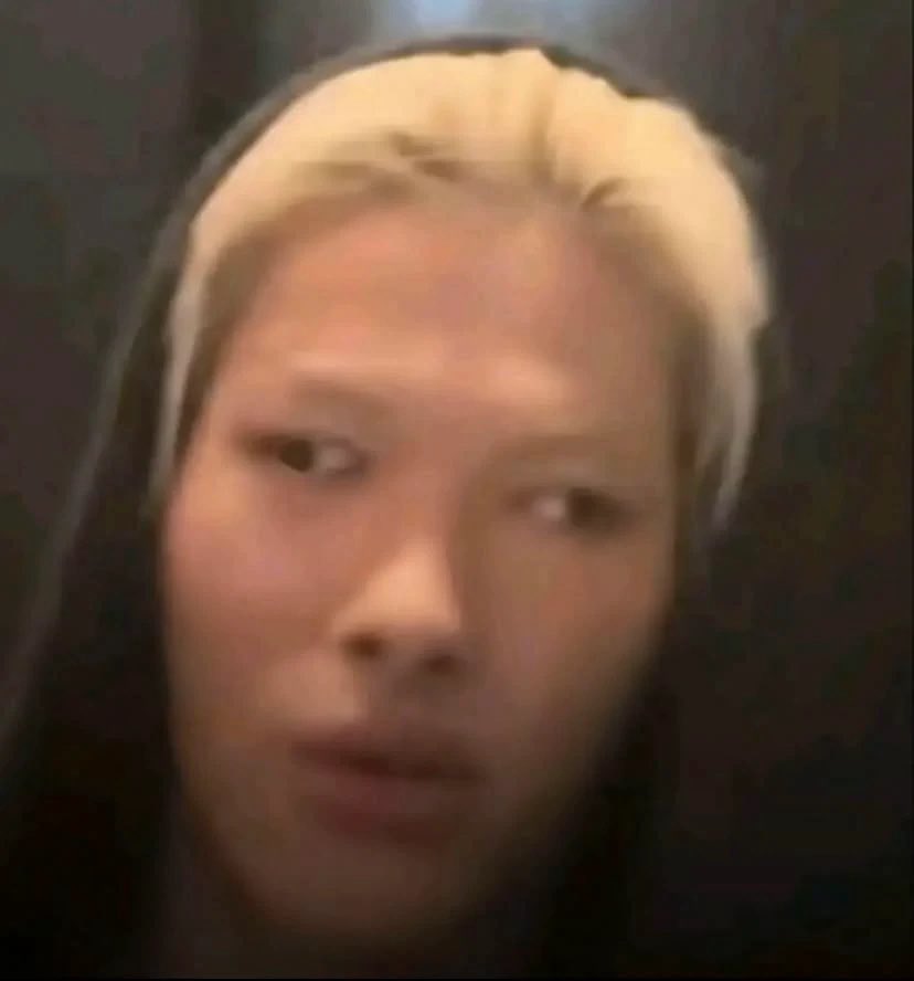 ningforlove's tweet photo. WE WISH YOU DEATH U BITCH https://t.co/GYMWgNNEhF
