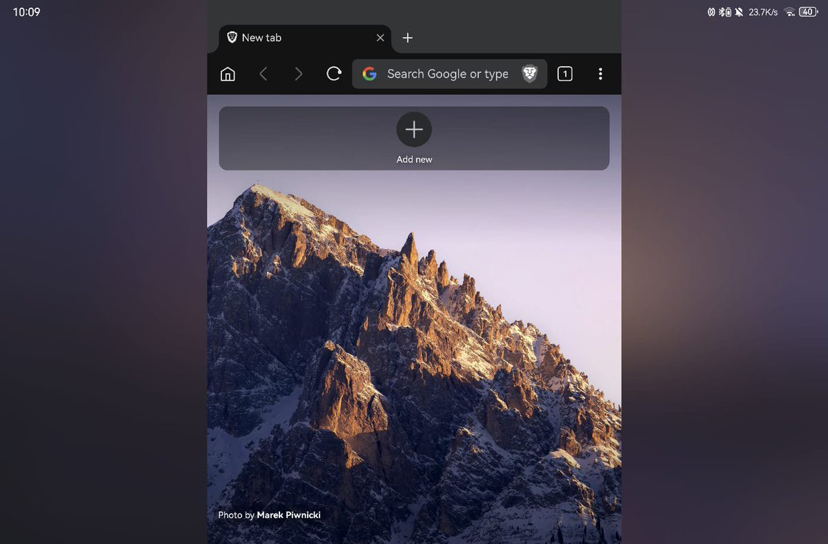 LIGHTNINGFILE's tweet photo. @brave  hello can you help me i updated the app not long ago and now it doesn't full screen on my tablet https://t.co/j7d1el69lS