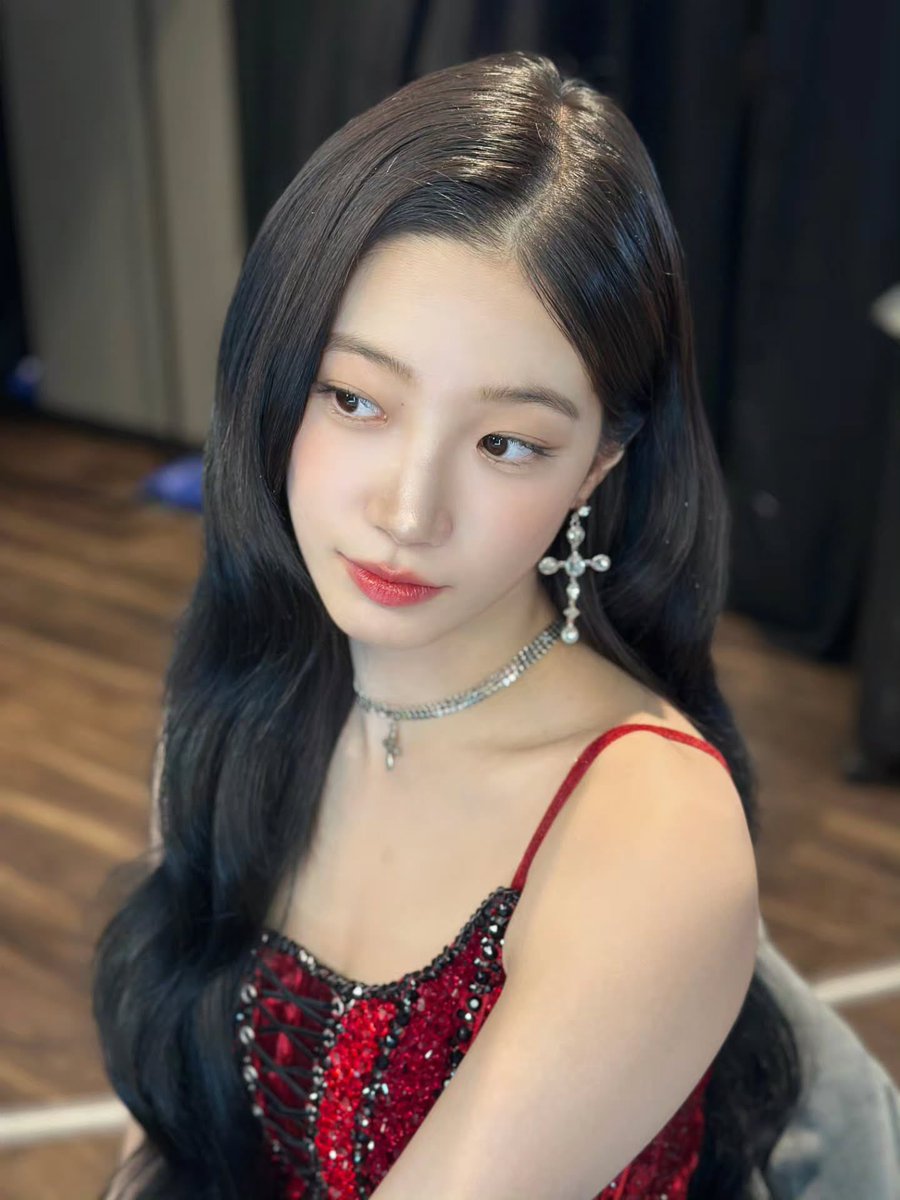 sserapics's tweet photo. PRETTY GIRL https://t.co/izefJ2MOZT