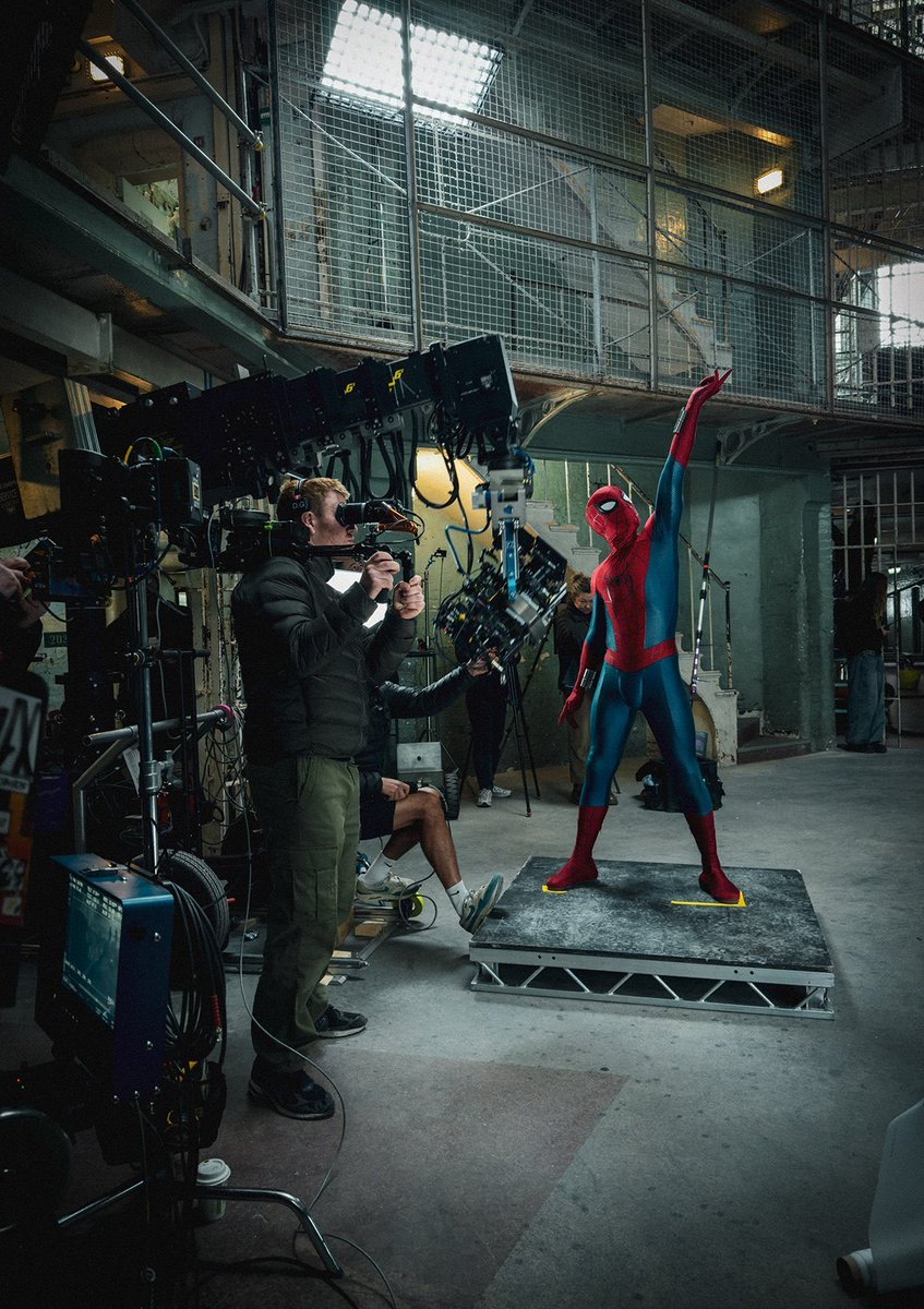 cinearchivess's tweet photo. BTS looks of SPIDERMAN Brand New Day ✨️ https://t.co/rDXIA5iwMu