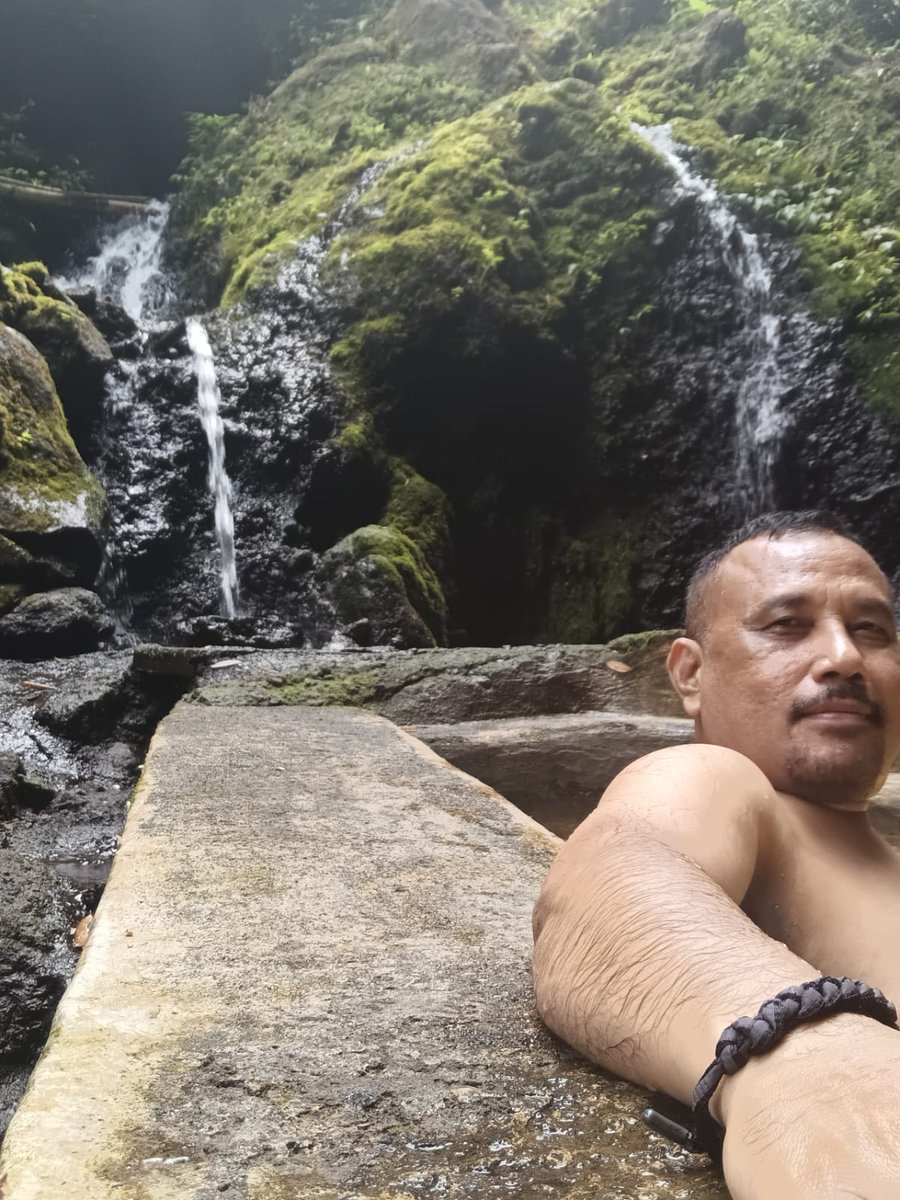bangpram76's tweet photo. #gayjogja https://t.co/0upS6GHVc5