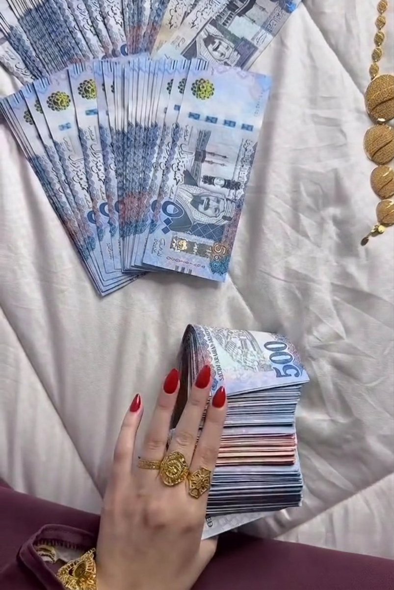 SwiftKeyiyck's tweet photo. لو جتك 2مليون ﷼ سعودي  اليوم
هل يمكن للمبلغ .. أن يحل كل مشاكلك💵 

◯ نعم✅ 

◯ لا✖️
كل ماعليك أكتب إسمك ورقم جوالك خاص وانتظر البشارة
تابعني @SwiftKeyiyck https://t.co/giBmWjy4Rb