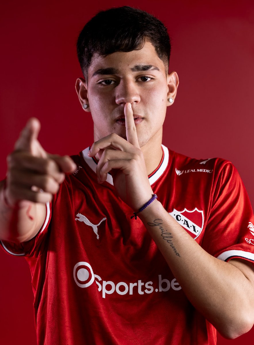 PedroCAI1984_'s tweet photo. Mas temprano temprano que tarde tiene que empezar a ser importante en primera. 

Que nivel de la reputa madre.

Y este forma parte de las juveniles de la Selección, así que no se pueden quejar todos los que me decían que los pibes de otros clubes iban a la Selección y los nuestros no.

No me voy a cansar nunca de decirlo: el camino es Domínico.

Matheo Benitez Machuca señores, recuerden su nombre.