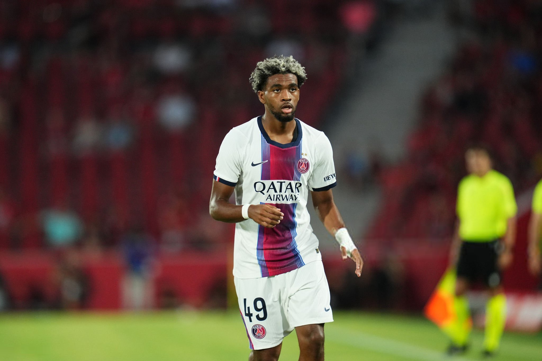 🚨 Pour son premier match amical, le PSG est mené 2-0 après 40 minutes ...