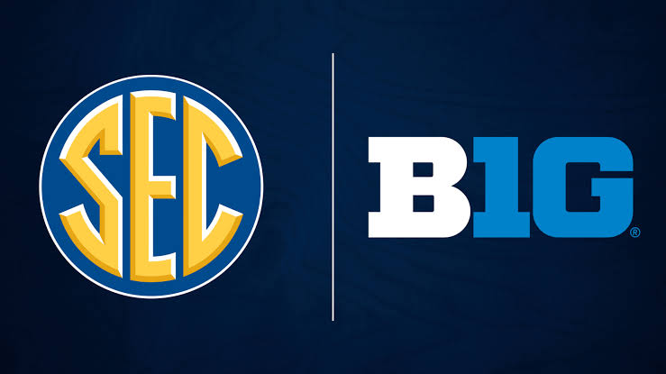RudiFL22's tweet photo. I'm hearing there will still be a Super conference,  just not in the form everyone thinks. It's going to happen in football and have at least 48 schools. Maybe 60 if all sports. Ncaa President Charlie Bakers is all for it, as is the SEC/BIG10, and it doesn't violate the PCSA. Adding an upper tier division in the NCAA for the P2 is in its early stages of discussion. It would be just like when DI split to FBS/FCS. Maybe call it the CFP division.