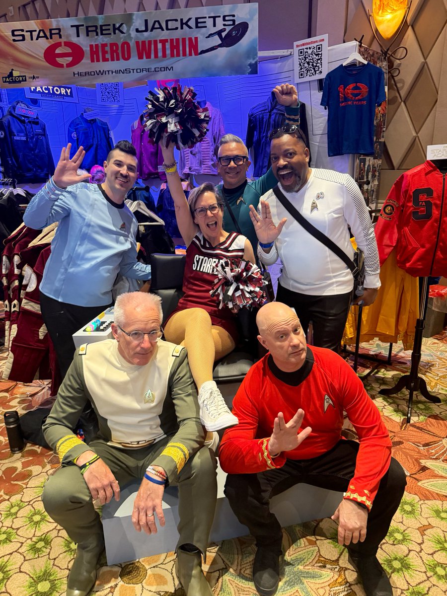 HeroWithinInc's tweet photo. The party begins at STLV!
#StarTrek https://t.co/kwNVYowypw