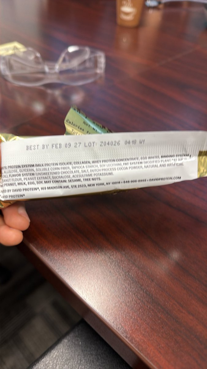 Dirty_Octavio's tweet photo. @david_protein I bought some protein bars, they show no good.  Try to send the images on DM did not worked. https://t.co/kciHp4eb5k