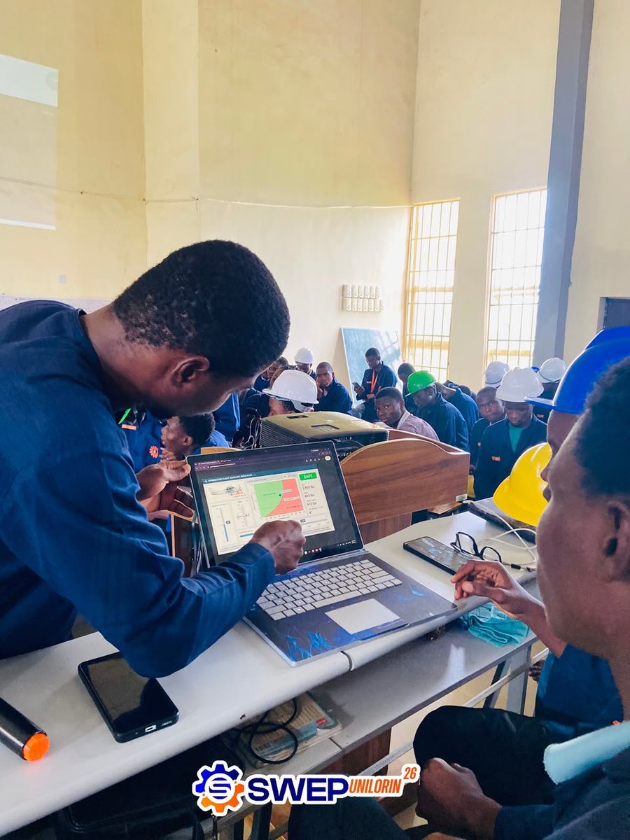 FET2029's tweet photo. SWEP DAY 3
Digital training skills part 1 https://t.co/14XBxaBZPj
