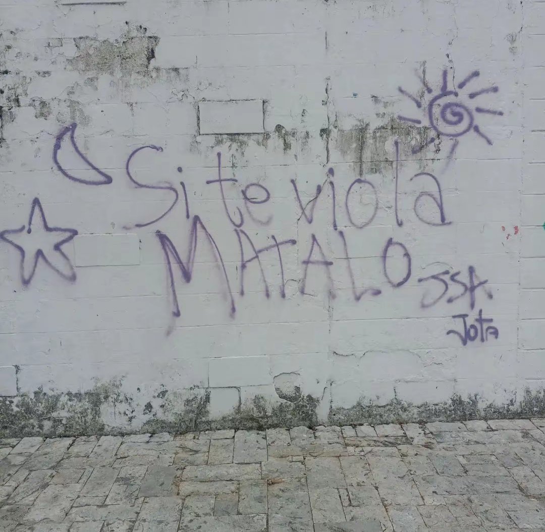 unatontautil's tweet photo. Amo los grafitis de Guayaquil. https://t.co/2doBX1lenm