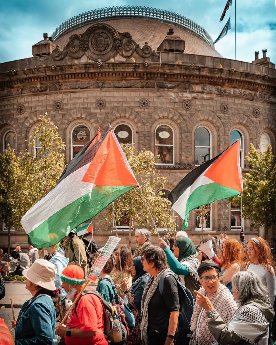 OnlinePalEng's tweet photo. "A theif never becomes the owner"

Photos from a rally held to support Palestine in Leeds, UK.

📸: qsultan1 https://t.co/Llp0XRrpl7