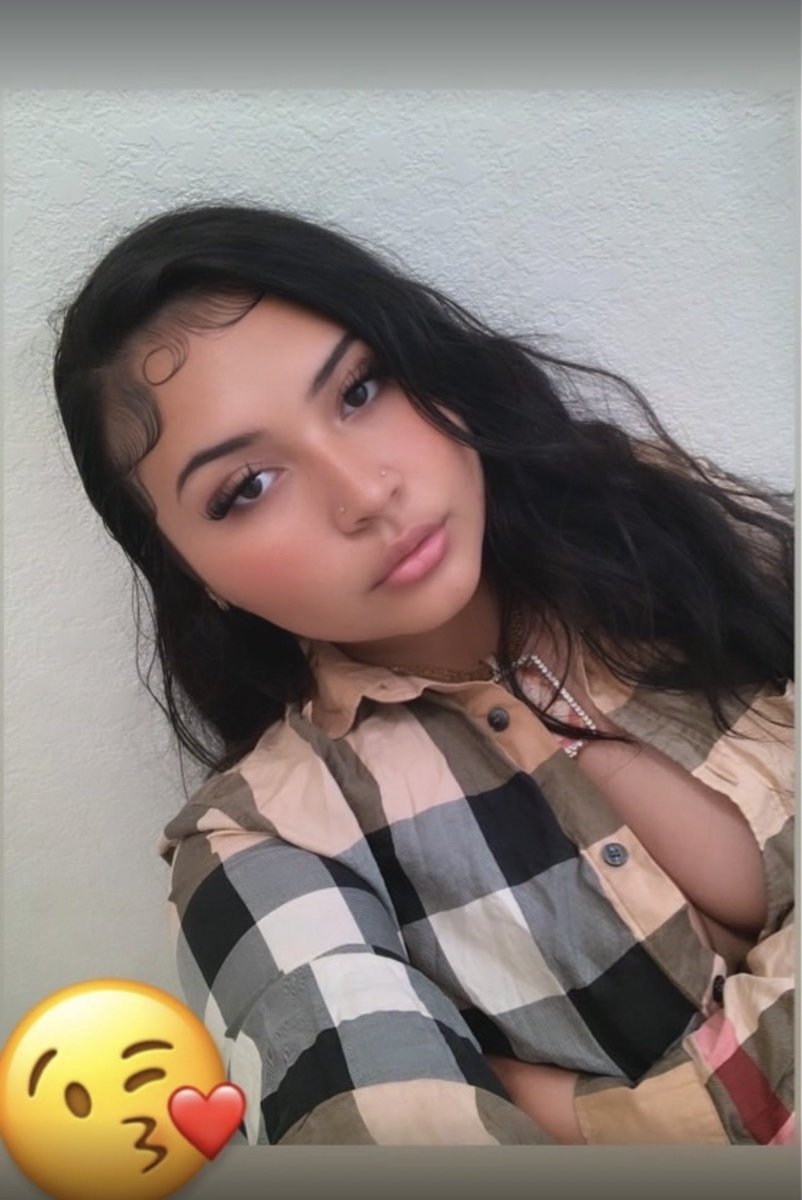 Alyssaiiov's tweet photo. I’m tryna linkk hit me up 😩 #LA https://t.co/sSicAbnjGT
