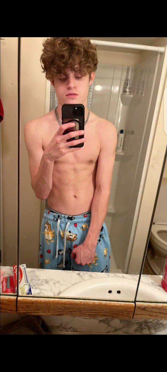 baitedboys10's tweet photo. hot🥵 bait files, juicy mega links and VIP groups @ https://t.co/VW5J1P2Jjd https://t.co/mXmsTLPBEo