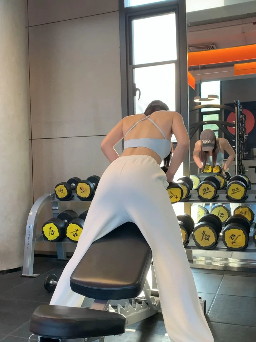 ChenTravelLife's tweet photo. Training Day
Who would have thought that training the buttocks and the back of the legs would be such an angelic day? https://t.co/fUby7CsMlh