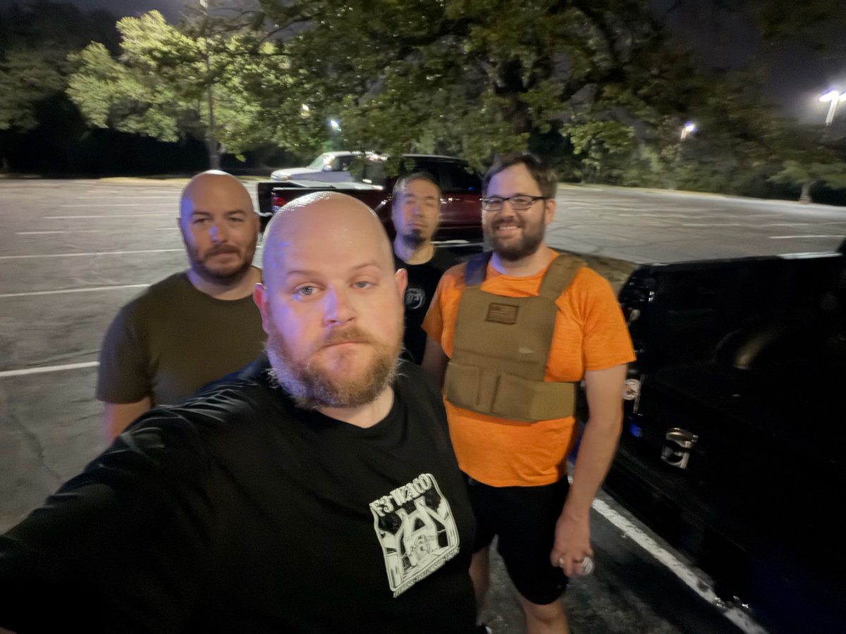 F3Waco's tweet photo. 10 men started the day the right way—6 at The Keep &amp; 4 at Highlander. 2 AOs, 1 mission: get a little stronger, encouraging the guy next to you, and banking a win. The work is never easy, but it’s always worth it. 💪🌅 #F3Waco #TheKeep #Highlander #FitnessFellowshipFaith #254F3 https://t.co/S8W8sM7wsT