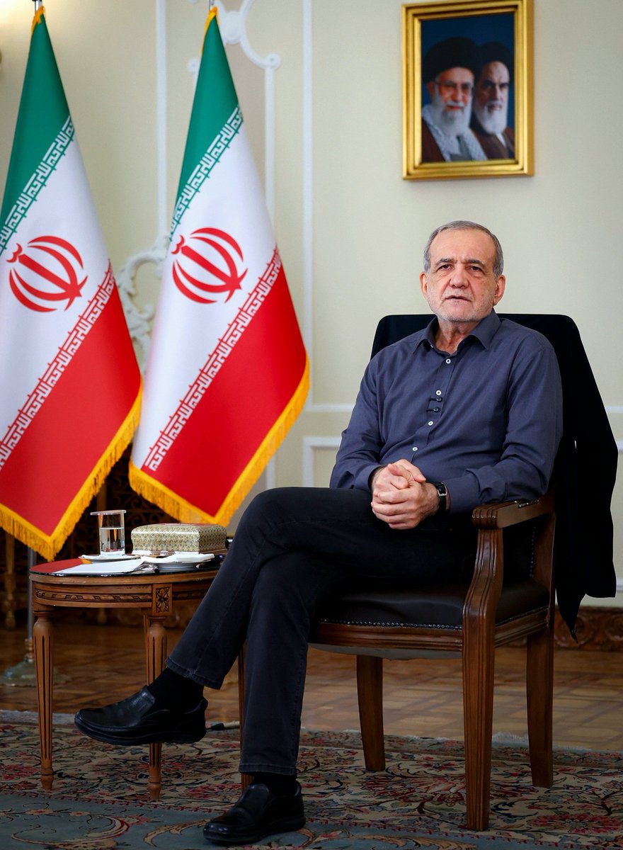 AllahyarOmidi's tweet photo. رئیس‌جمهور #پزشکیان:

ایران را همه‌ی مردم ایران نگه داشتند، نه فقط کسانی که در خیابان بودند. https://t.co/ViAHM8J60j