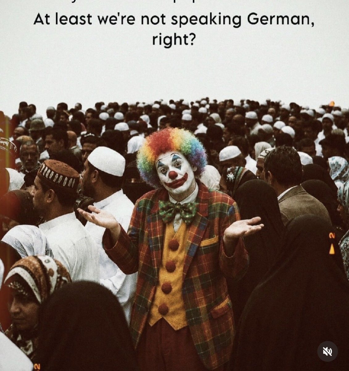EarlFargofbu2a's tweet photo. The British are always looking on the bright side of life. https://t.co/xpWpiBCpyc
