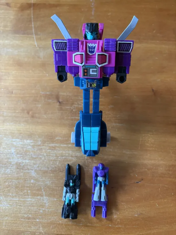 TFsquareone tweet picture