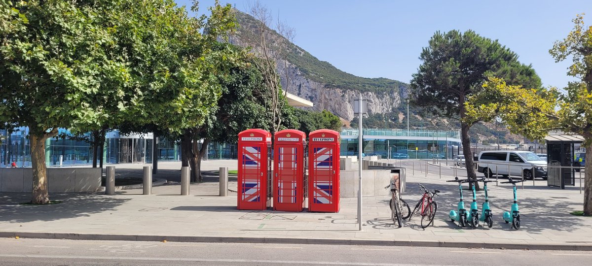 keytoursgib's tweet photo. Have you seen the new red phone boxes at Gibraltar International Airport?

What an impressive view! Just a shame about the trees.

#visitgibraltar #gibraltar https://t.co/GuM3AzHHHN