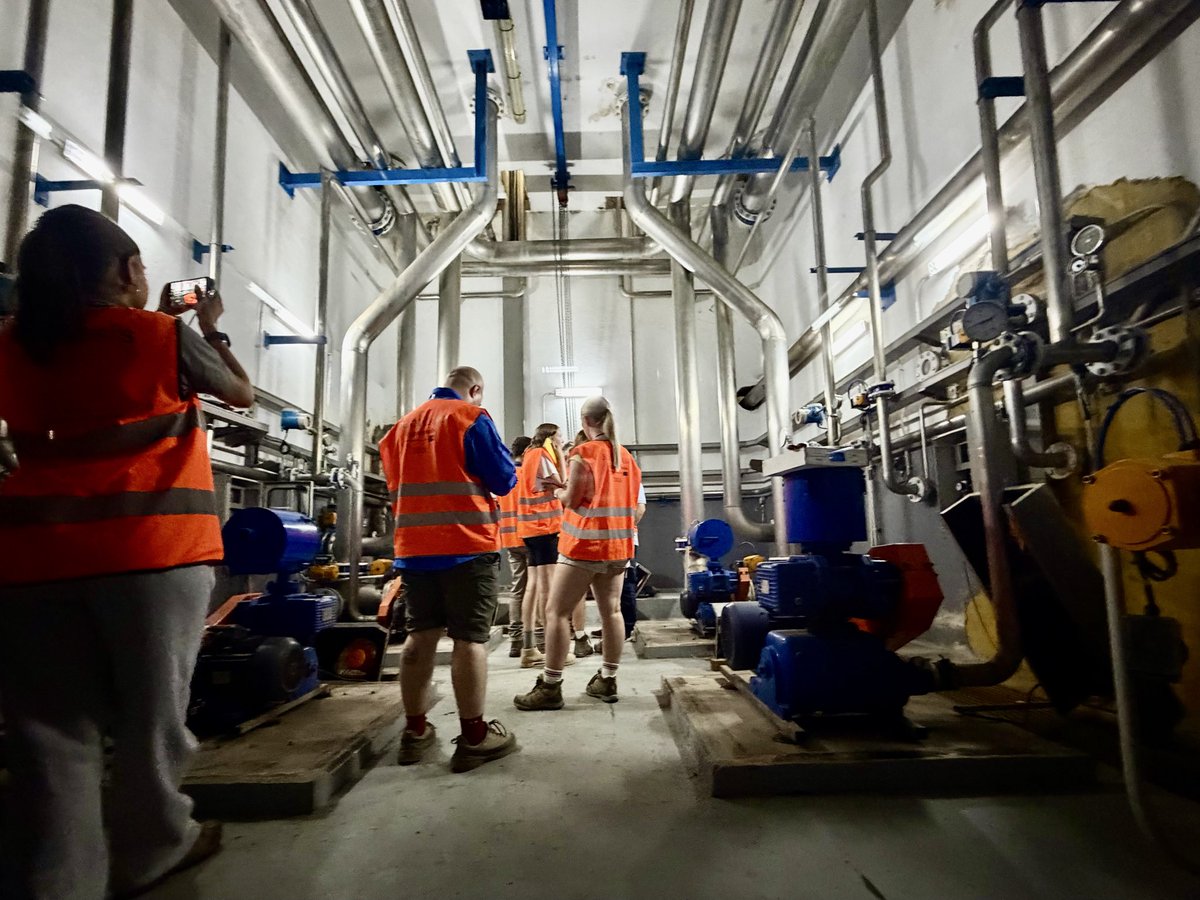 BootCampGENESIS's tweet photo. Treated and desalinated water accounts for barely 2% of water use in #LaPalma, far below the levels of other Canary Islands. @genesisnbs aims to demonstrate that it’s possible to increase water reuse through natural methods.
@bootcampGENESIS 
Pic: @IgnacioGarciaGT @GeoTenerife https://t.co/37wpRthl0q