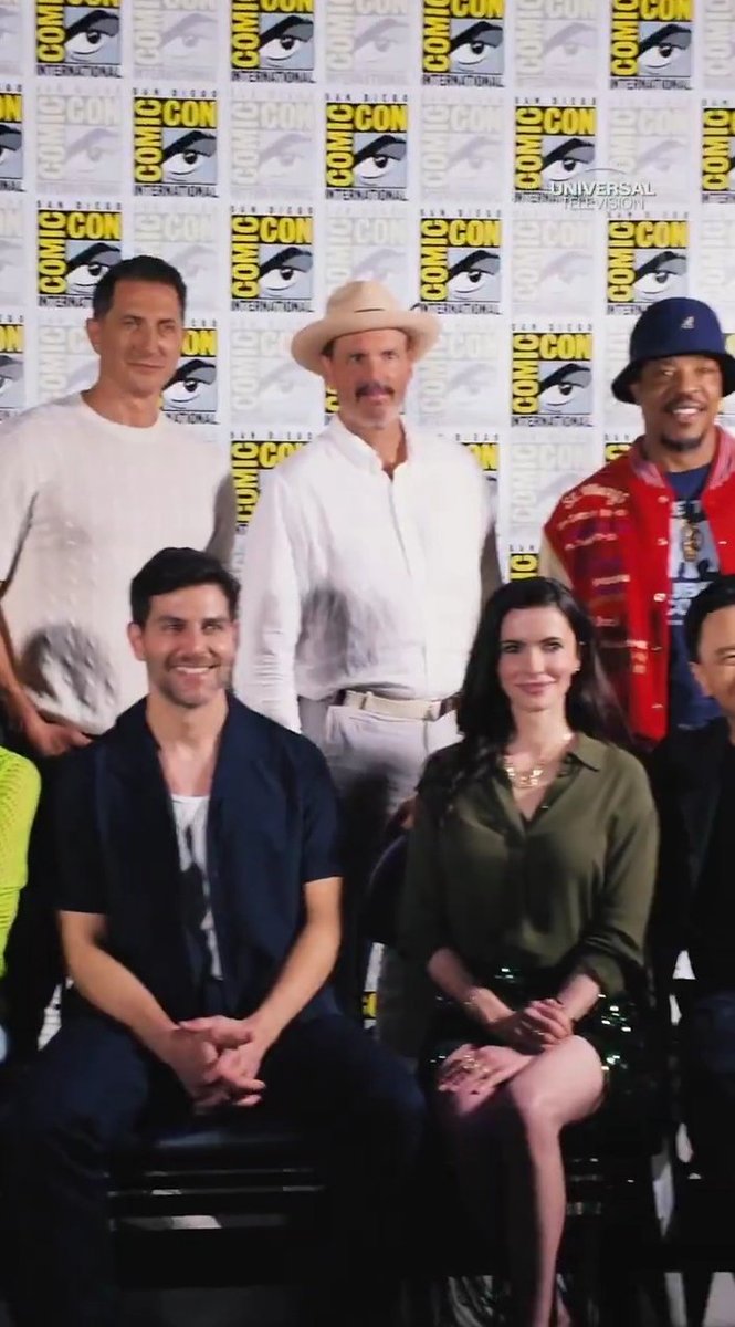 PiliTF's tweet photo. Amazing video of our favorite cast.
#bringbackgrimm
https://t.co/0091uCT0XW https://t.co/t375WZMcCZ