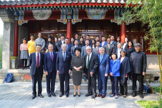 pkuigcu's tweet photo. It is with deepest respect and greatest sadness that we mourn the passing of American diplomat Ambassador Nicholas Platt, a key witness to the normalization of China-U.S. relations. @USCET https://t.co/0Y203BPbVD