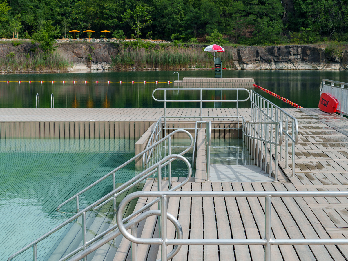 Andron_CC's tweet photo. more photos NYS Parks Lake Sophia
at Sojourner Truth State Park. In addition to a deep-water swim area, the spring-fed lake now hosts an ADA-compliant swim crib and bathhouse. Andron continues with remaining building and site improvements in the park. all photos courtesy ©NYSPRHP https://t.co/HpwziLGVLb