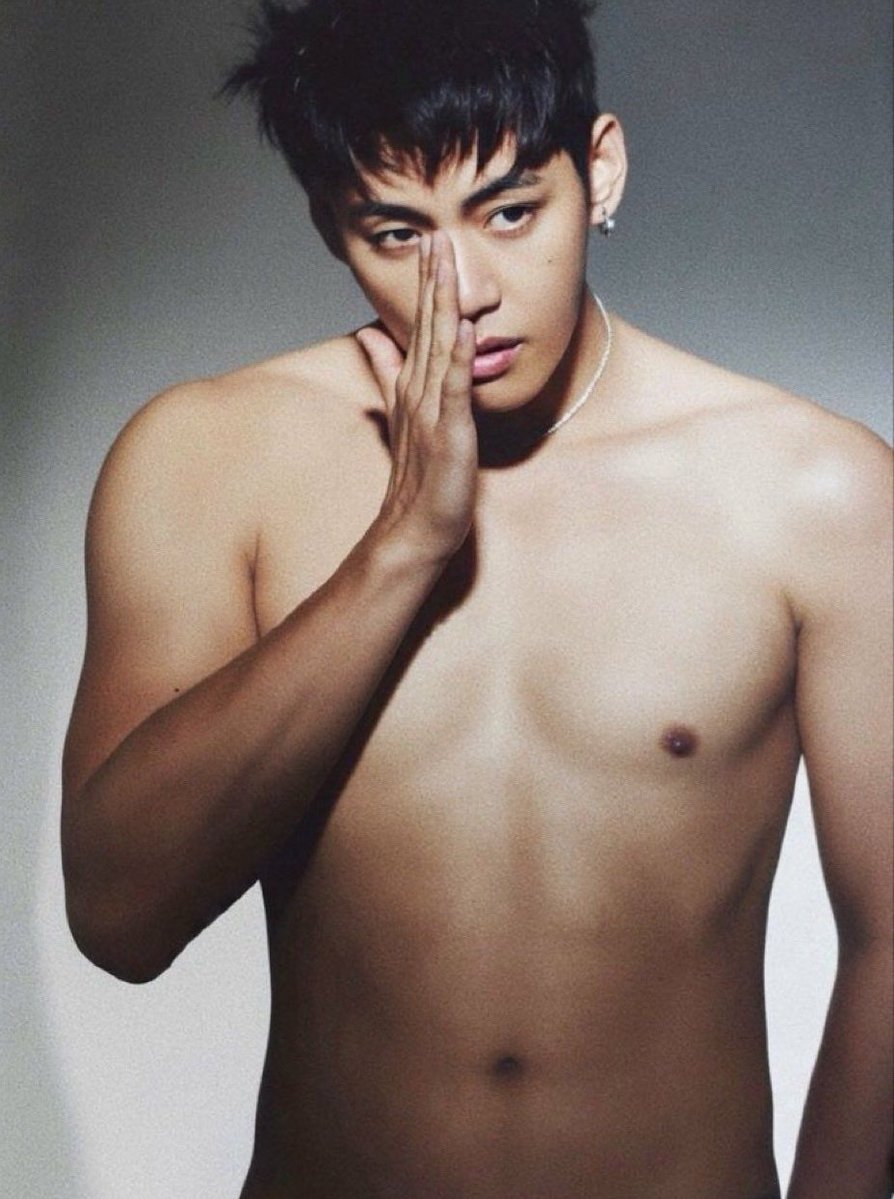 thvgaggedme's tweet photo. buffhyung has me stuck forever https://t.co/uuhfvsZPVZ