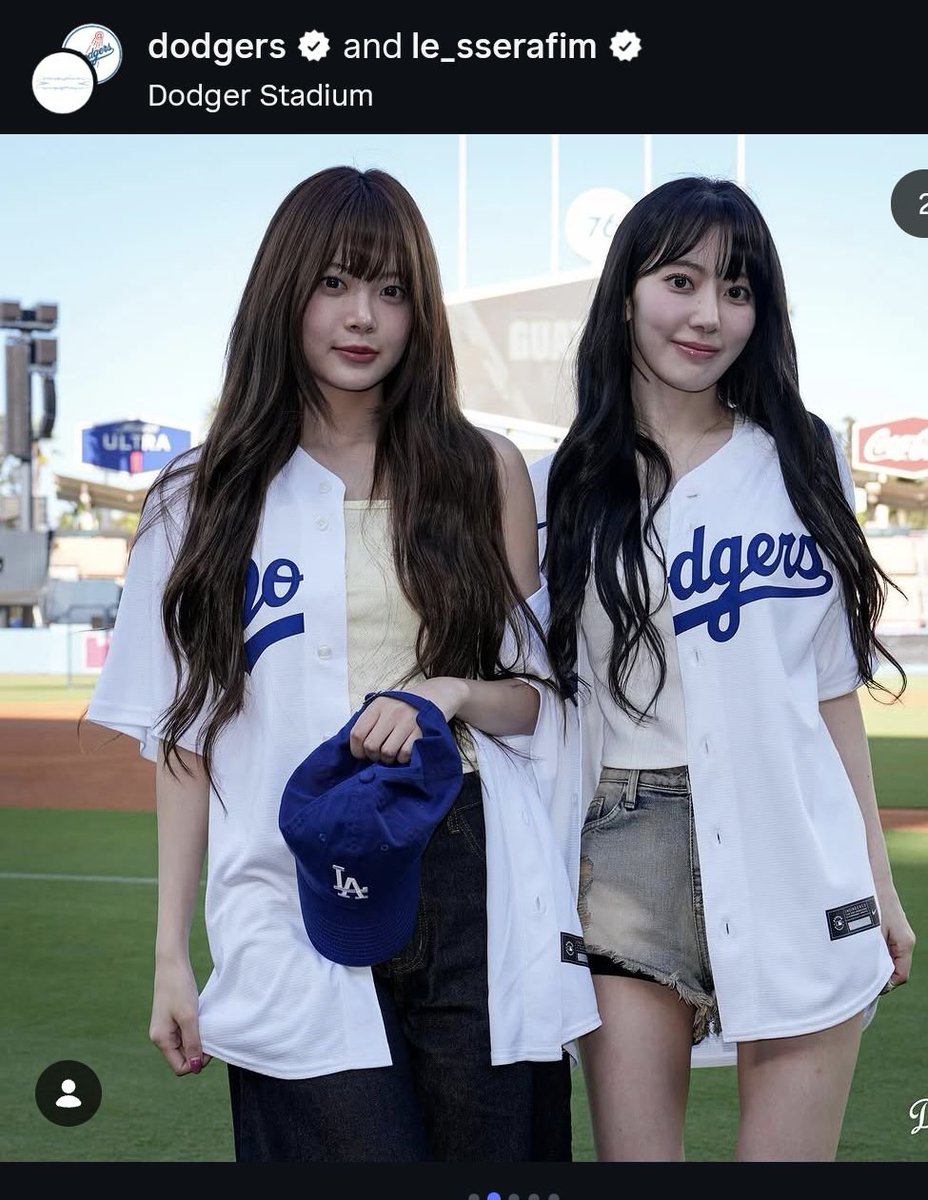 benitext's tweet photo. @bakingbeikim Dodgers too https://t.co/8tPaBfE2mO