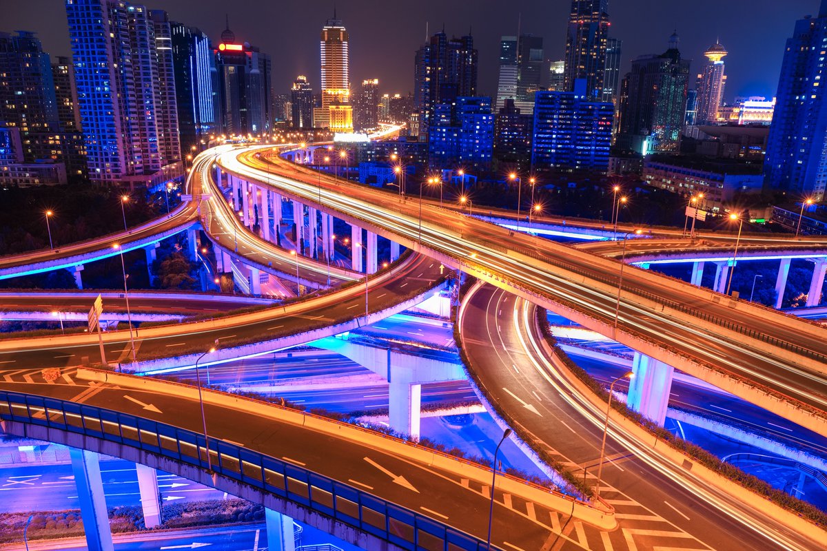 SQX_Alts's tweet photo. StratCap Digital Infrastructure REIT Replaces Chairman James Condon and Data Center Investment Head Bryan Marsh. Both successors were elevated from posts they already held inside the sponsor and advisor, keeping the transition entirely in-house.

Read the full article on SQX Alts https://t.co/amYaNd3muk