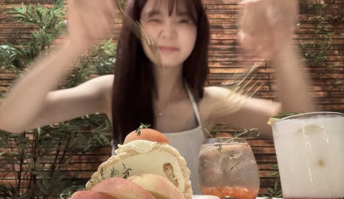 formadein's tweet photo. gaeun, congratulations on your freedom and thank you for always working hard. i hope you can receive much love and strength from mabys, just as we are inspired by you 🤍 https://t.co/dYTH45v26f