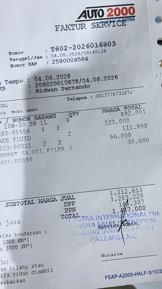 bubblegloosyy's tweet photo. @unfiqt hampir 1.5 cuma ganti oli, filtr ac, service rutin 💔 https://t.co/G1vHg6jynU