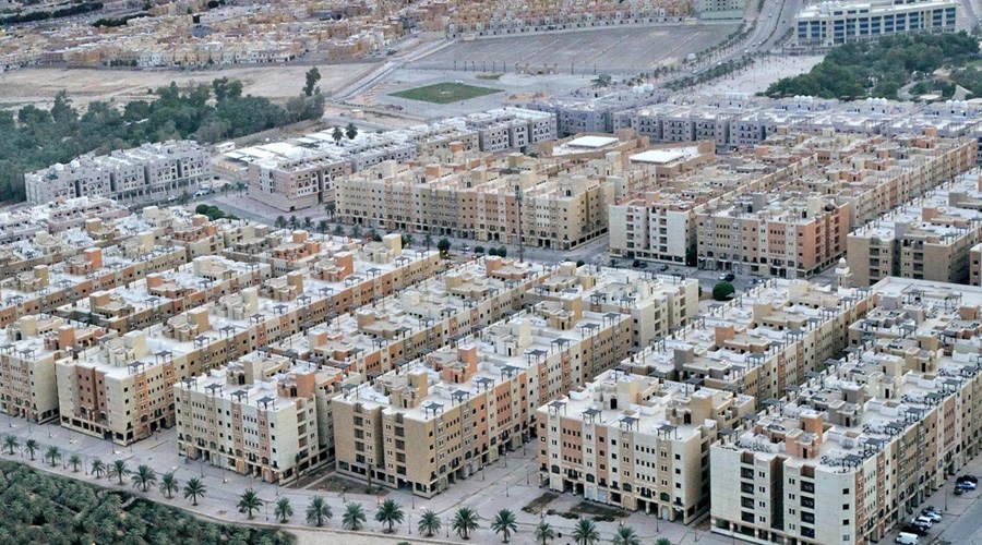 Restatex_Voice's tweet photo. تداولات عقارية تتجاوز 136 مليون ريال في #المدينة 
سجل السوق العقاري بالمدينة المنورة خلال الأسبوع الماضي تنفيذ 207 صفقات عقارية (بتراجع 20.6% في عدد الصفقات)، فيما بلغ متوسط سعر المتر 1,201 ريال. https://t.co/svmesTVOeE