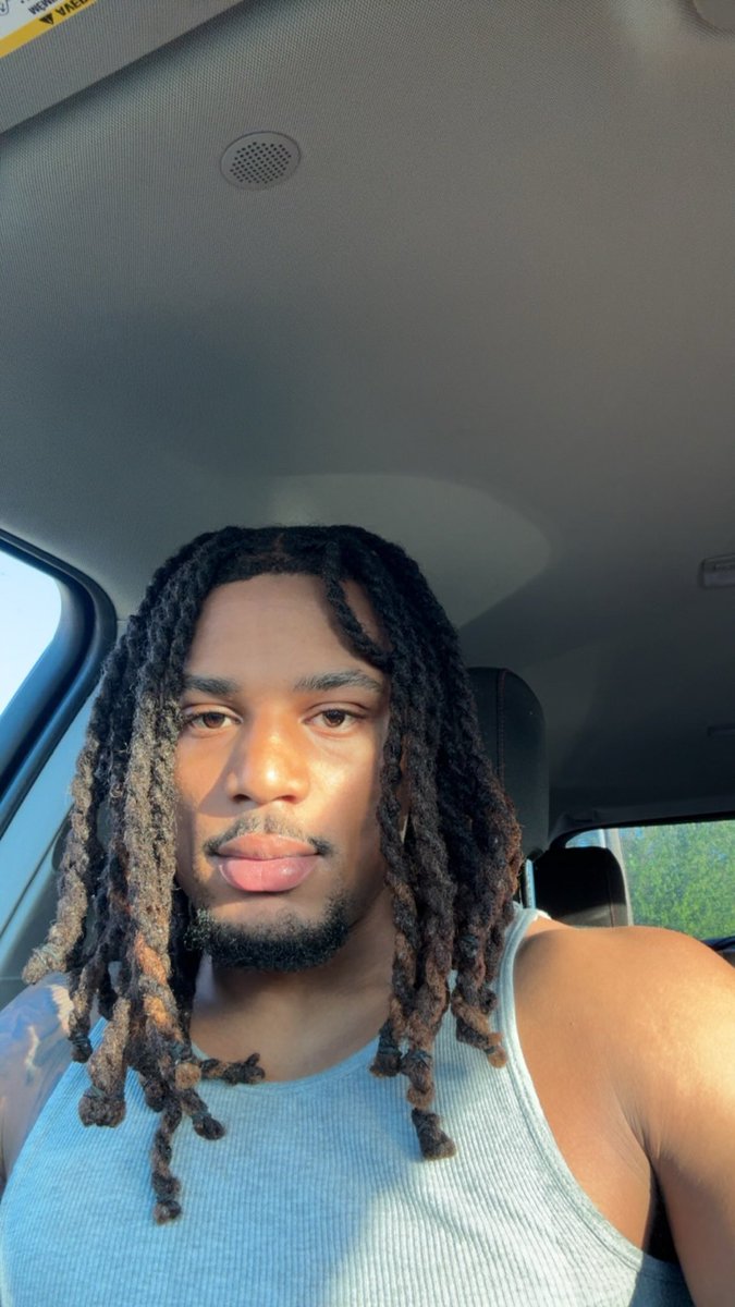 _cooldj_'s tweet photo. 6’6 245  Can I stand over you?🫠😮‍💨 https://t.co/kvFzaonMu3