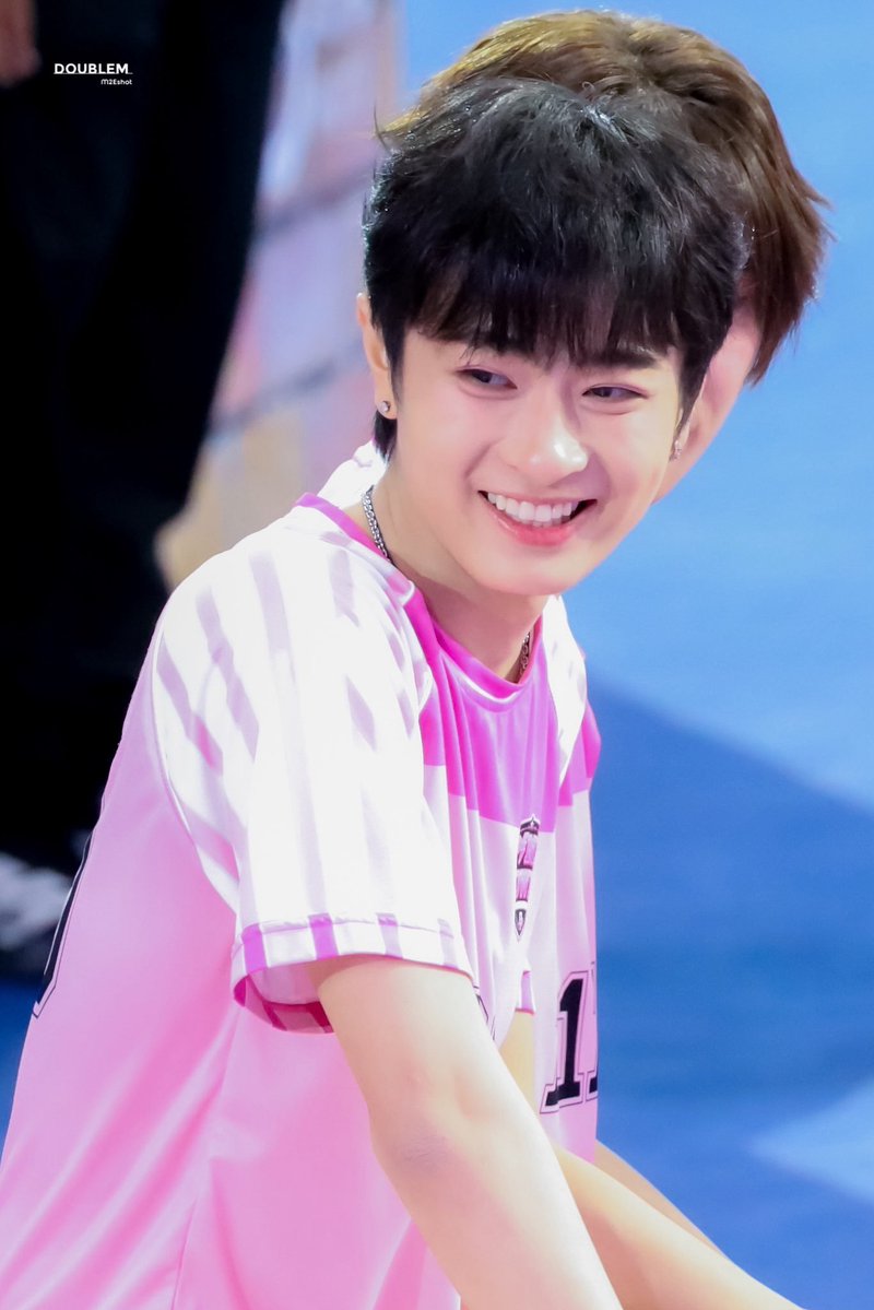 marysantte's tweet photo. ชอบเวฟรูปนี้มาก โคตรน่ารัก ยิ้มหวานมาก🥹🤲🏻🩷

# นางฟ้าสนามแชร์บอล
# ขวัญใจนักบาสเบอร์98 https://t.co/yI1M76pRW1