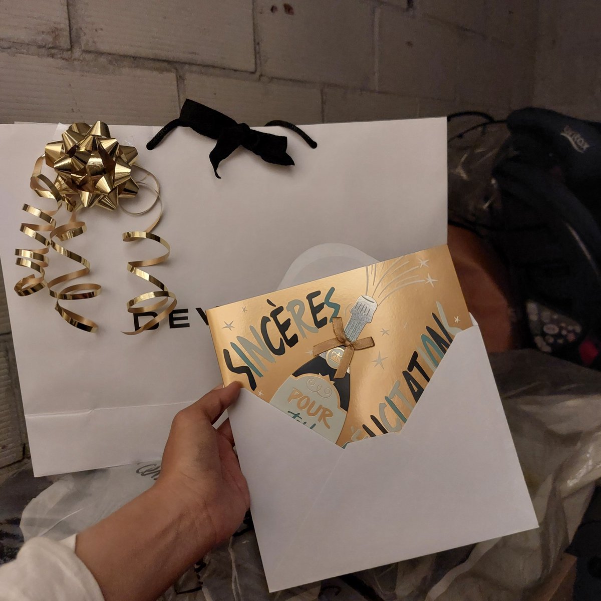 devrvellia's tweet photo. Hbby got home b4 me ystrdy so I had to put it in the cave (storage room) to keep it a surprise. My little angel helped me wrapped it up this morning ;) https://t.co/xXwqWfGkUx
