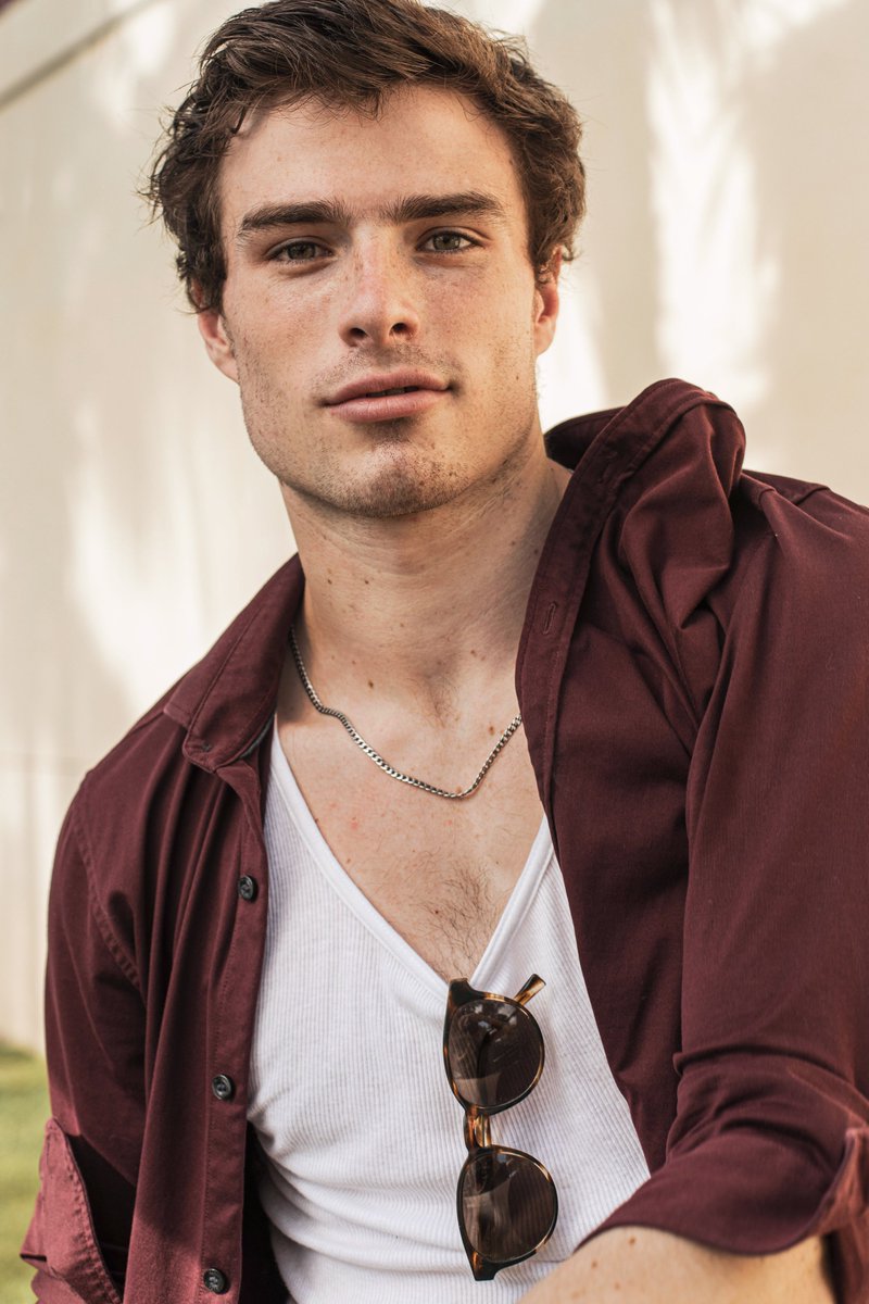 aboutnici's tweet photo. @FilmUpdates Michael Bradway, because he reminded me of James Marsden, when he played Scott Summers/Cyclops in the original movies. #MichaelBradway #JamesMarsden #ScottSummers #Cyclops #XMen https://t.co/zGYBNcNILJ