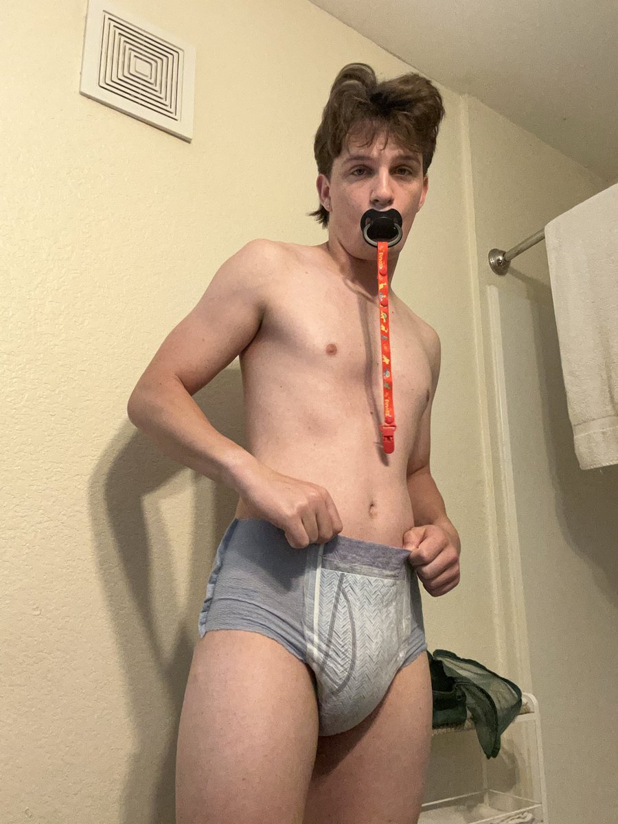 colesindiapers's tweet photo. POV your bedwetting boyfriend leaked through his pull ups for this third time the week! 
What are you going to do him? Something naughty?
#abdl #abdlgay  #DiaperFetish #PaddedBoy #DiaperTease https://t.co/69ziVjdPop