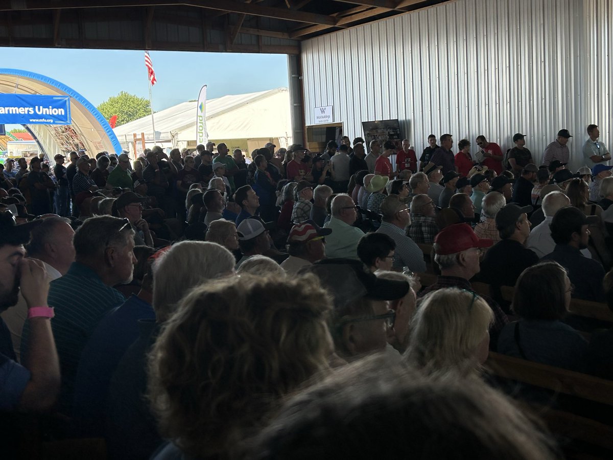thauserkstp's tweet photo. HAPPENING NOW: MN Governor candidate forum at Farmfest in near Redwood Falls and Morgan, MN. DFL candidate Amy Klobuchar and GOP candidates Lisa Demuth, Mike Lindell and Kendall Qualls. We’ll have highlights tonight on 5 Eyewitness News and Sunday on At Issue. @KSTP https://t.co/gV5xL1vxtB