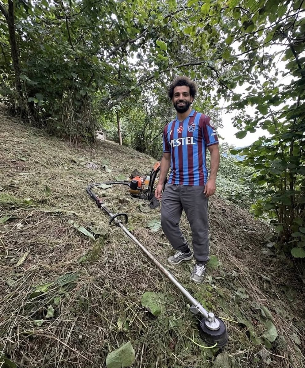 KurtSelamii's tweet photo. Muhammed Salah ilk antrenmanına çıktı. https://t.co/JKC5OzqT3V