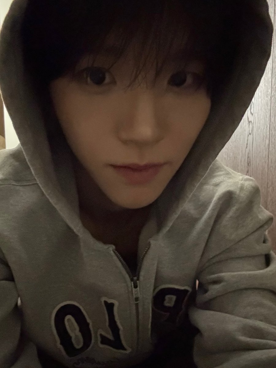 yoi_13_daeng's tweet photo. @aori_100 저드 후드대영 정말조아하는데요..// https://t.co/CfQU8wx4ko