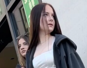 Starletetelann's tweet photo. Walking near a college has its advantages #teenager #nolimitt #creepshot Uncensored version in comments (no joke) https://t.co/1Wi4X4oFzE