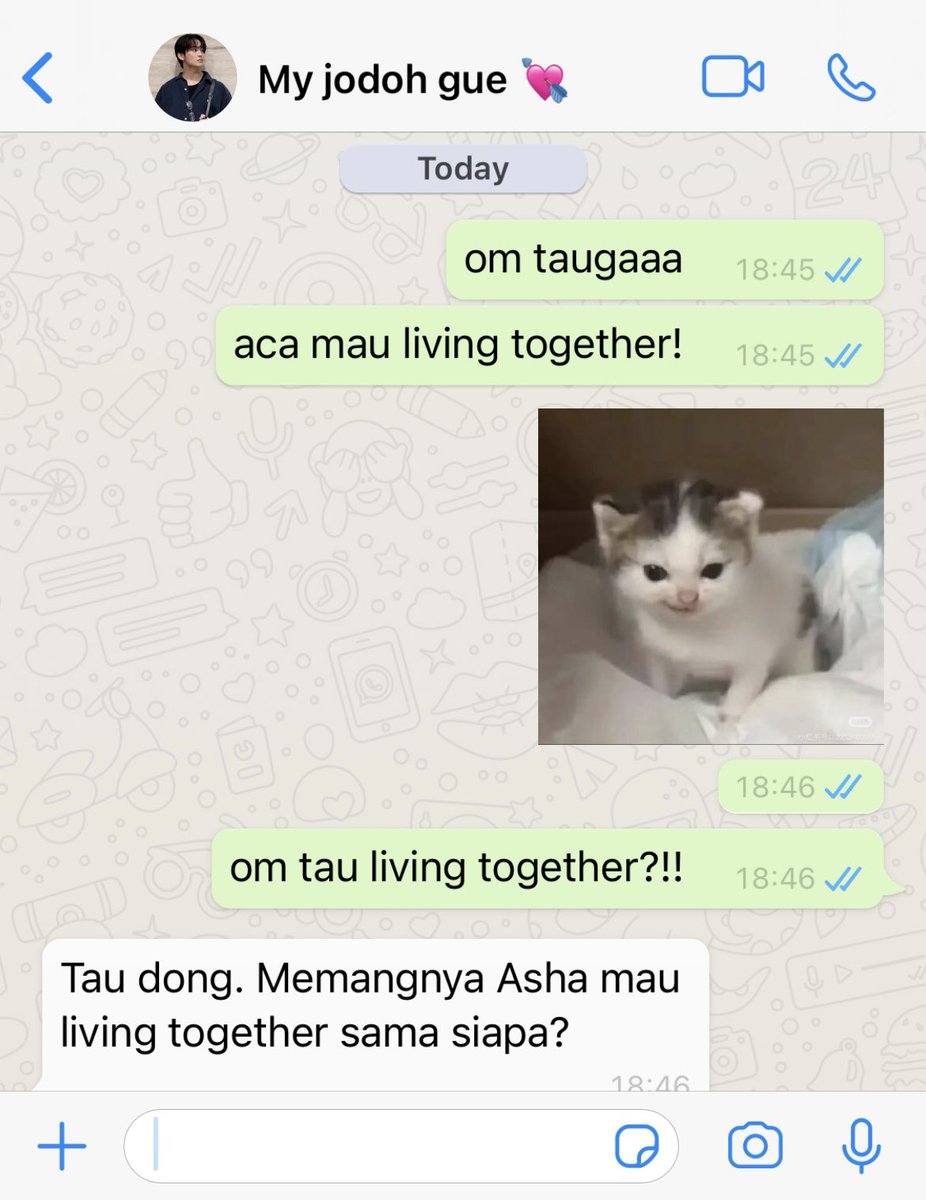 unalee90's tweet photo. Markhyuck three tweets au

— Living together

From Dahsyatnya Pesona Pria Matang https://t.co/ZjE9swm8EH