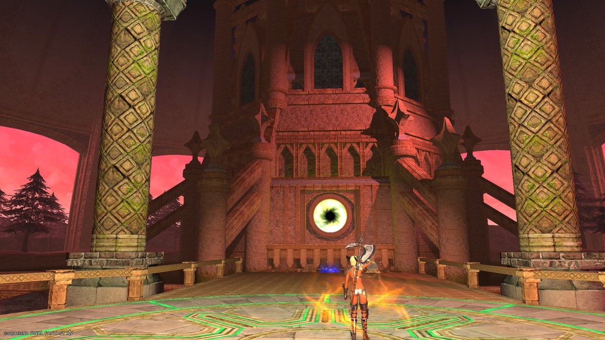bikini_arks's tweet photo. 昨晩、魔の塔ノーマルを無事クリア。最初は突入条件が分からず色々試行錯誤して、ようやく突入できた。あまりネタバレにならないように、塔の入り口付近と踏破後のワンシーンのみをアップ。慣れないうちはタンクが安定してるね。ビキニアーマーで人前に出るのも久し振りかも。#FF14 #褐色 #ビキニ https://t.co/u0iUe57A3u
